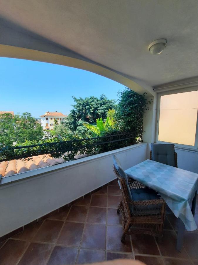Premium Apartment Sunny Пореч Екстериор снимка